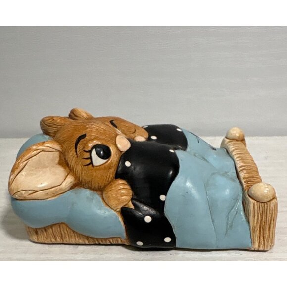 Pendelfin Rabbits Figurine Twins Bunnies in Bed Cat Blanket Stonecraft England - Picture 7 of 15